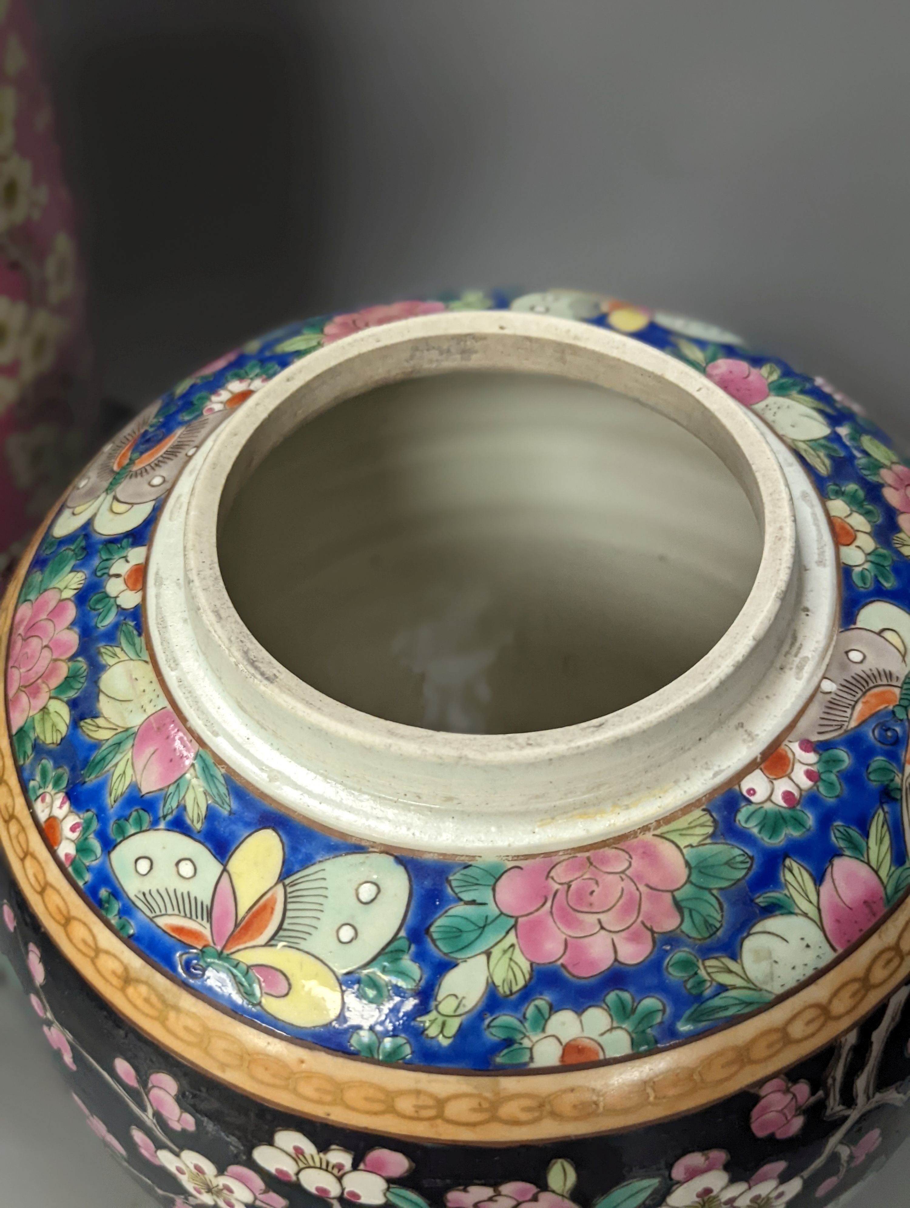 A Japanese porcelain jar and cover and a similar vase converted to a lamp, Table lamp 70 cms including stand and light fitting.